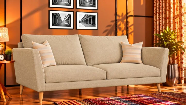 Paris SR 83 on a sofa